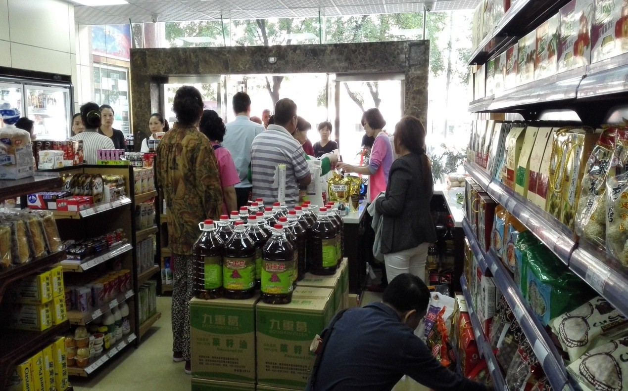 陜西糧農首家直營形象店開業(yè)
