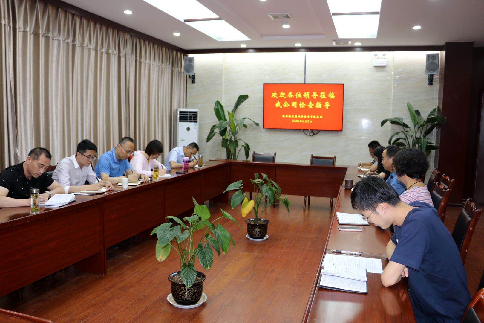 陜儲糧集團對蒲城庫、大荔庫、華州庫開展安全生產(chǎn)工作專項檢查及區(qū)域夏糧生產(chǎn)質量情況調查